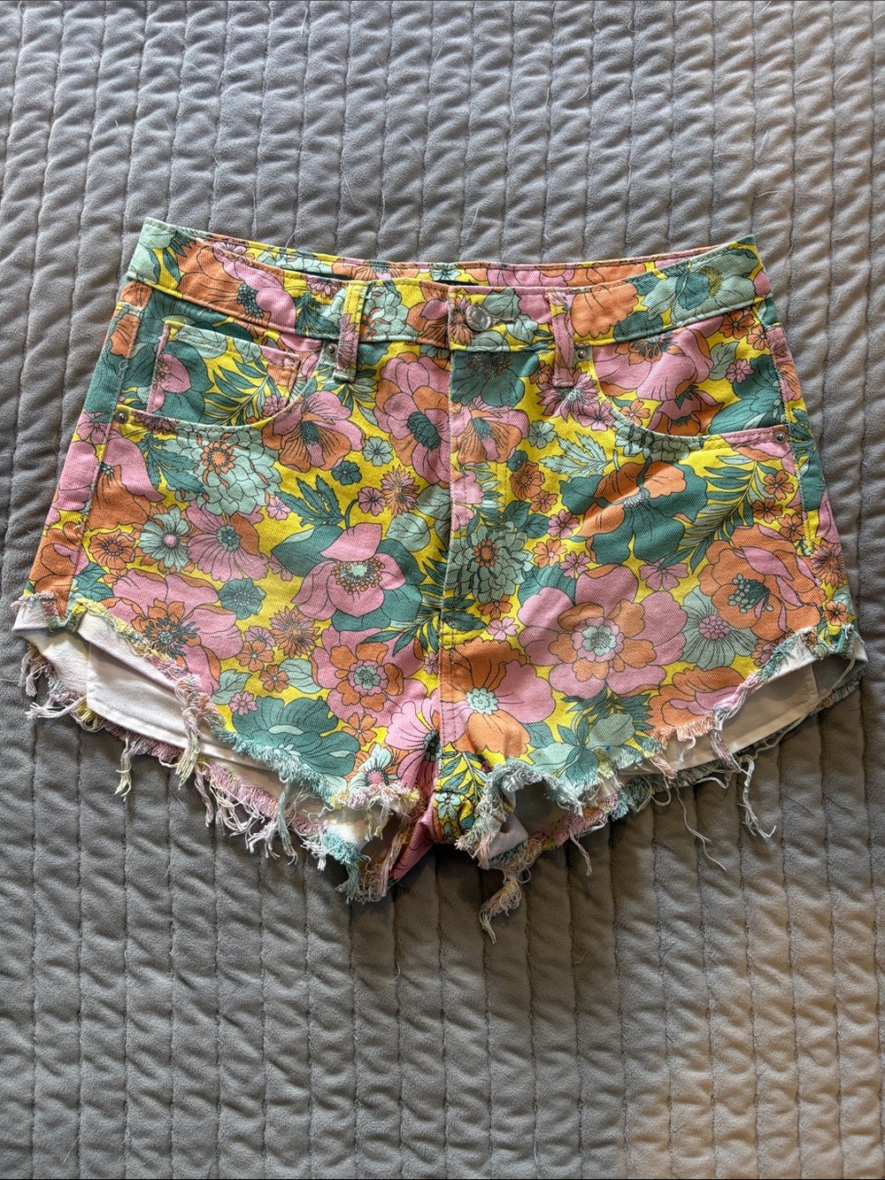 Wild Fable Floral High-Rise Frayed Hem Women’s Shorts - Pink/Yellow/Green